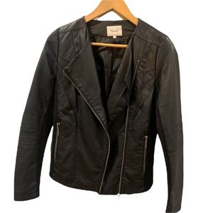 🌟3/$50 Petite Black Leather Biker Jacket
